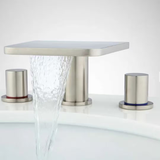 Nouveau Robinet de lavabo à cascade largement répandu Knox en nickel brossé avec trop-plein de vidange pop-up