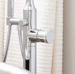 New Chrome Lentz Freestanding Tub Faucet Shower by Signature Hardware